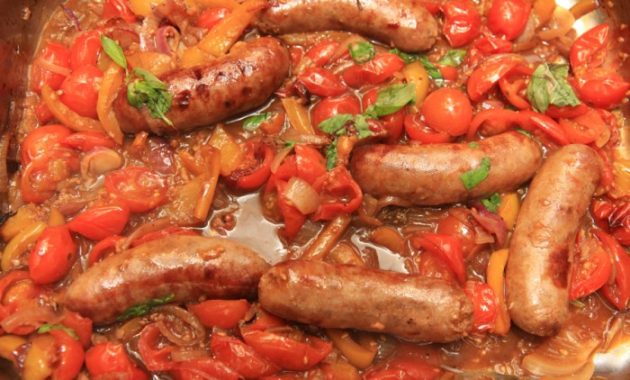 Sausage and Peppers in Tomato Sauce Recipe