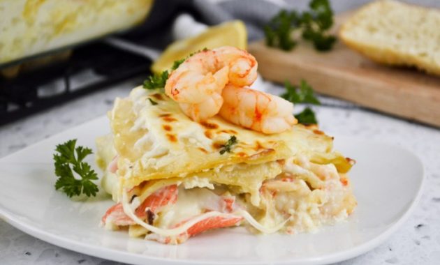 Seafood Lasagna Recipe with White Sauce