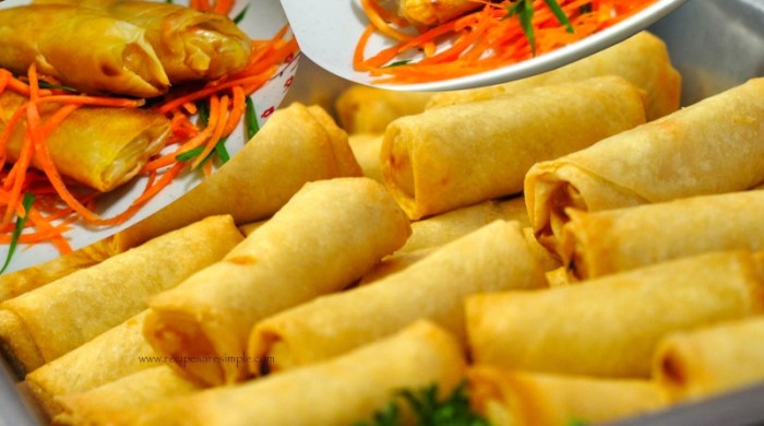 Thai spring roll recipe with peanut sauce